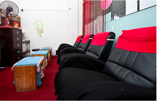 Foot, neck, shoulder and body massage in Bugis